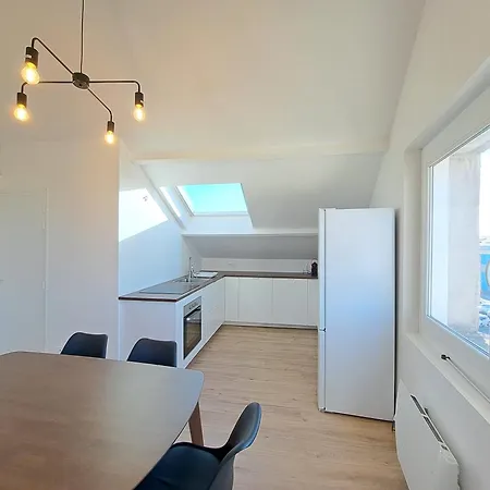 Saint-tropez, Lumineux Apartment